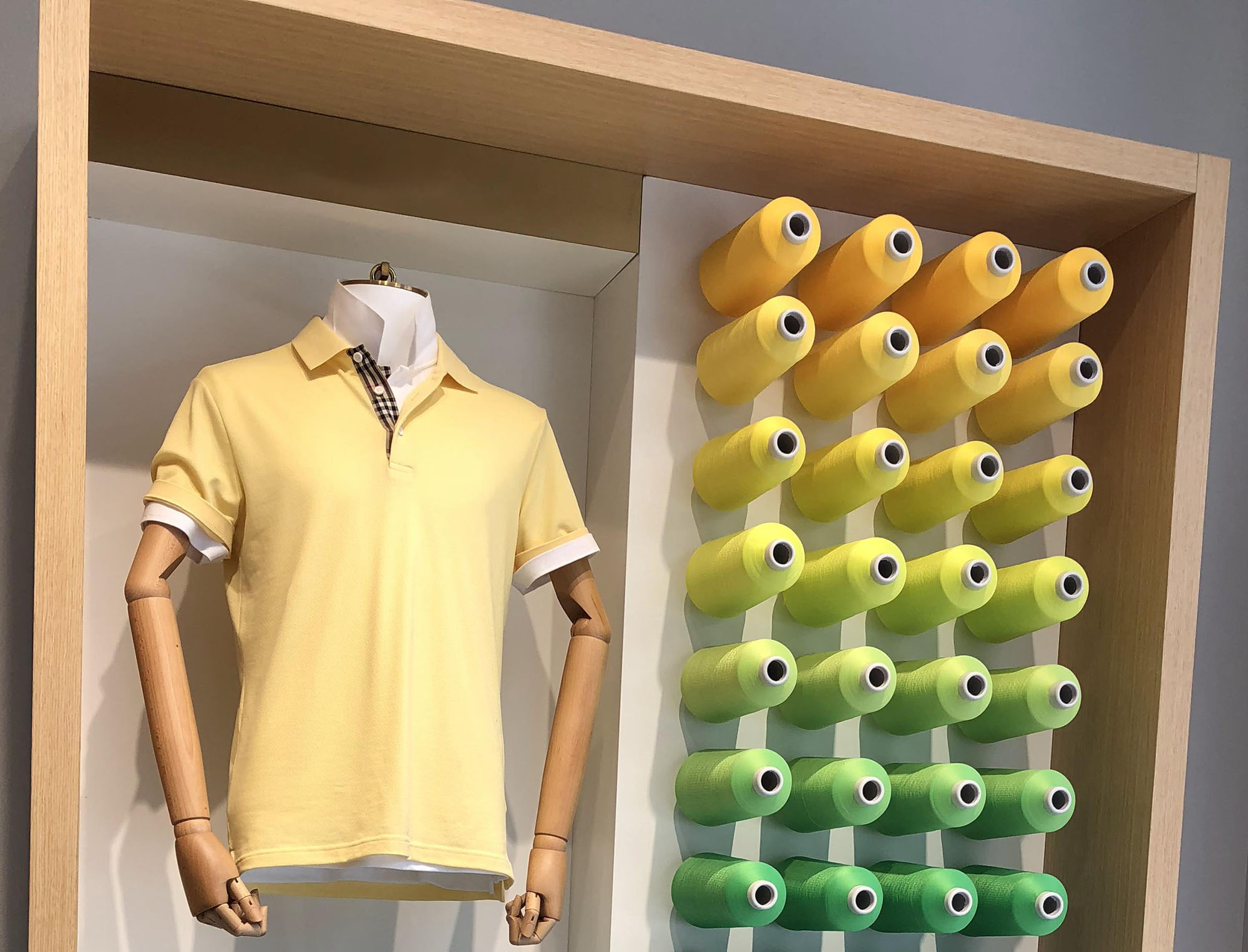 How to choose a cotton or polyester shirt?