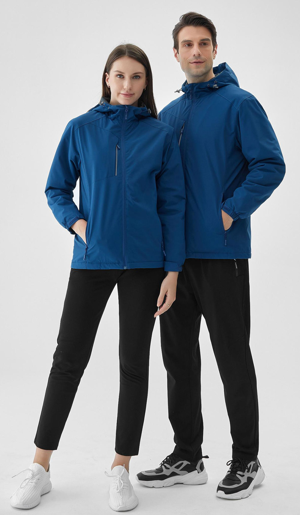 Embracing Winter Rain: The Indispensable Role of Waterproof and Windproof Windbreaker Jackets
